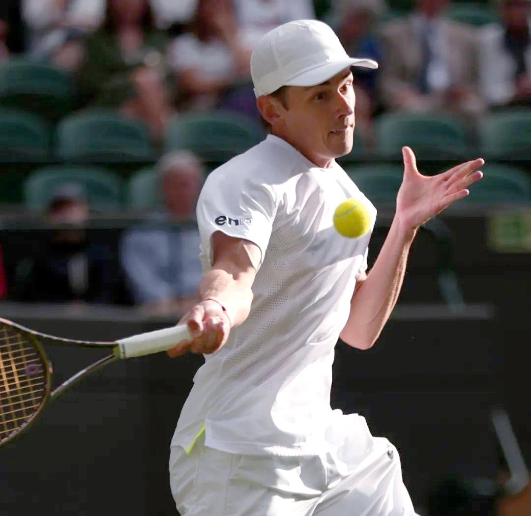 美网力克温网,西西帕斯关键制胜 美网力克温网,西西帕斯关键制胜