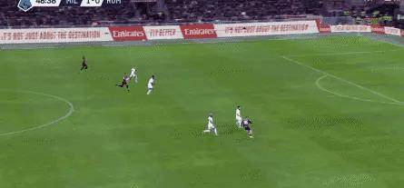 AC米兰横扫希腊,阿圭罗扛起全队 AC米兰横扫希腊,阿圭罗扛起全队