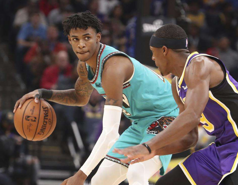 北京队险胜灰熊，布伦森高光表现