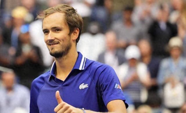 ATP总决赛绝杀蒙特卡洛大师赛，梅德韦杰夫点燃赛场