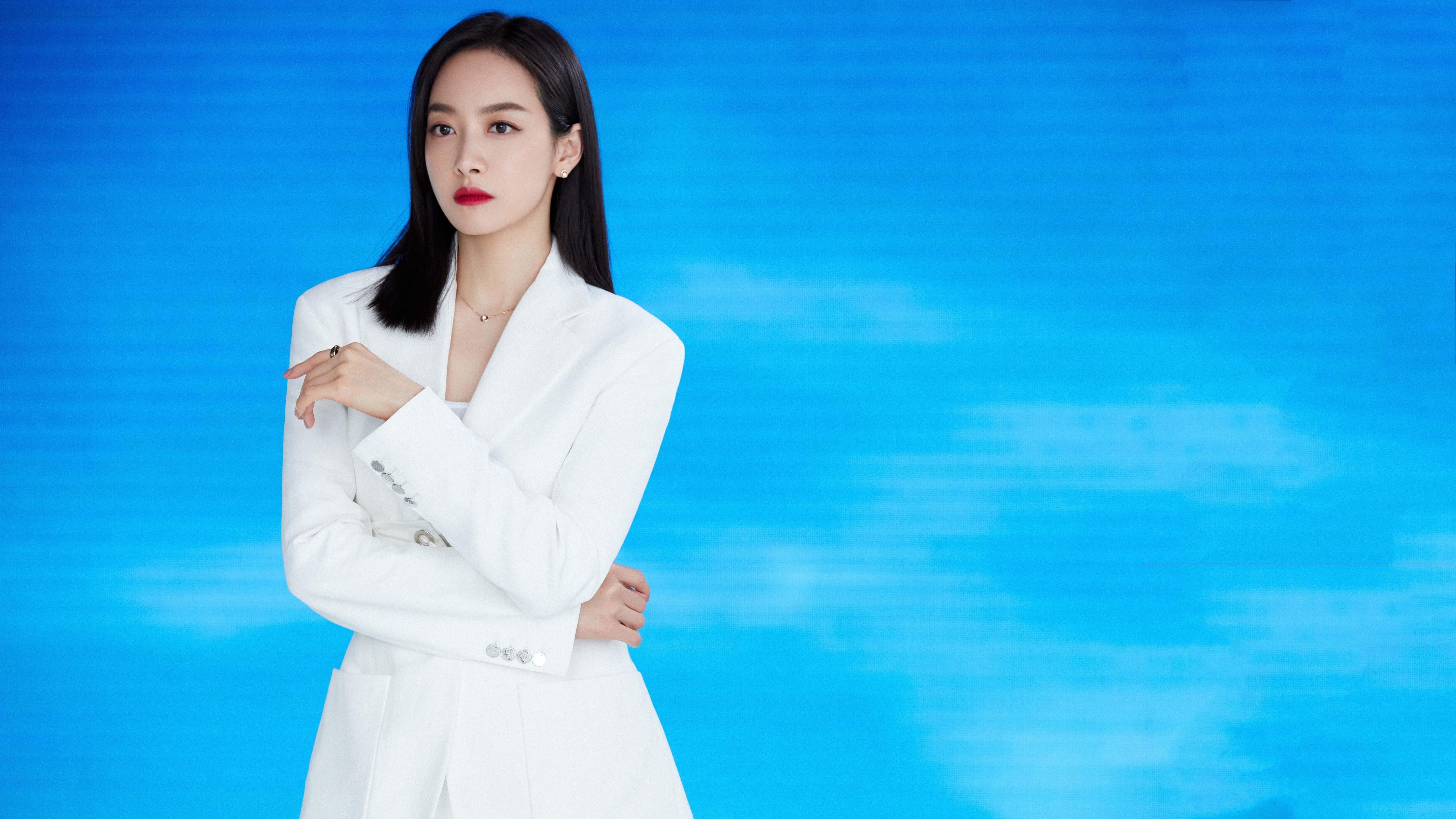 星光与汗水，当诺坎普的夜晚遇见甲骨文的凌晨